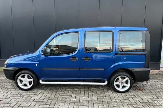 Fiat Doblò (2003) thumbnail 2