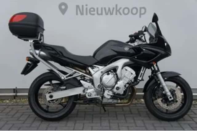 Yamaha FZ 6N (2006) thumbnail 2