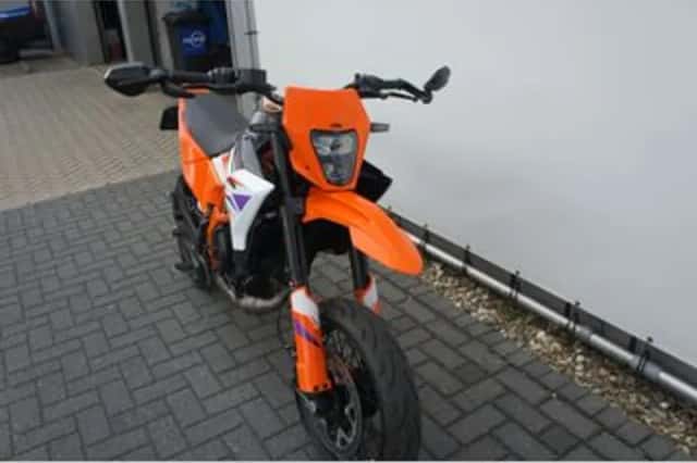 KTM SMC 390 (2026) thumbnail 5