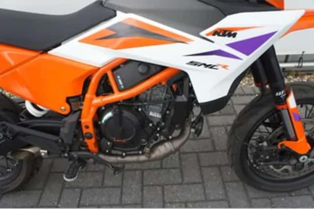 KTM SMC 390 (2026) thumbnail 6