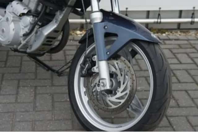 BMW F 650 CS Scarver (2003) thumbnail 4