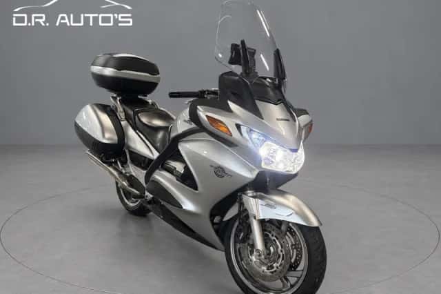 Honda ST 1300 Pan European (2006) thumbnail 3