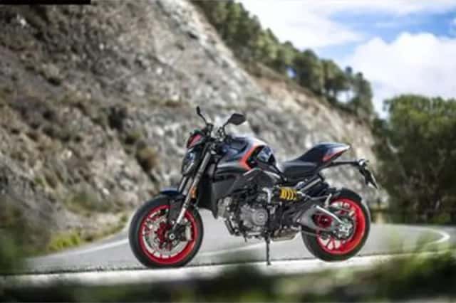 Ducati Monster V2 (2026) thumbnail 2