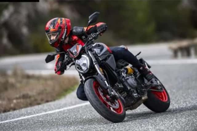 Ducati Monster V2 (2026) thumbnail 3