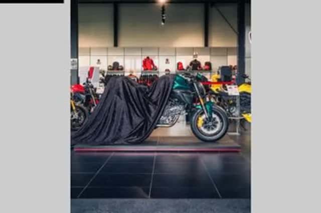 Ducati Monster V2 (2026) thumbnail 2