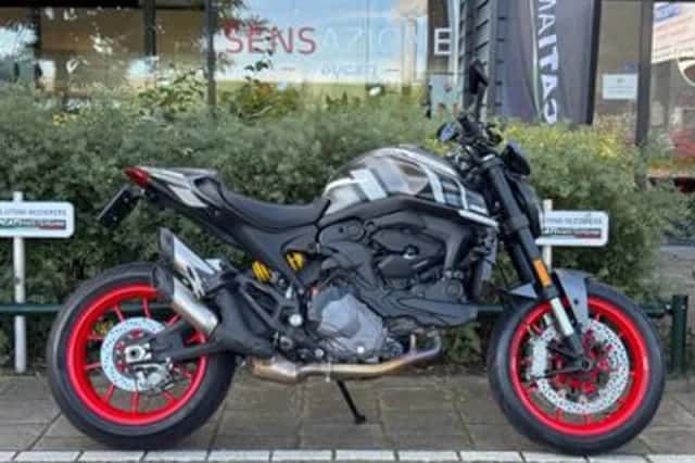 Ducati Monster 937 (2022) thumbnail 1