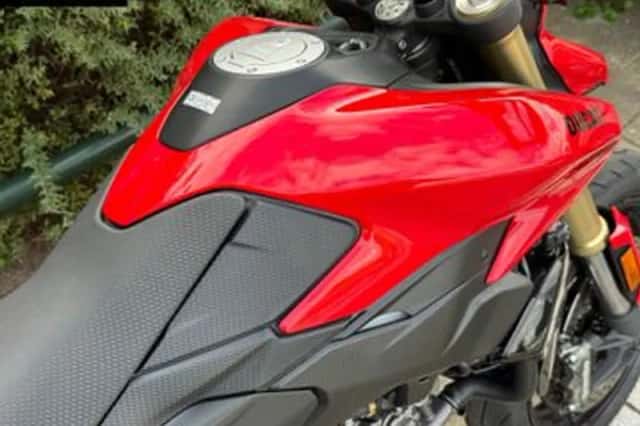 Ducati Hypermotard V2 (2026) thumbnail 4