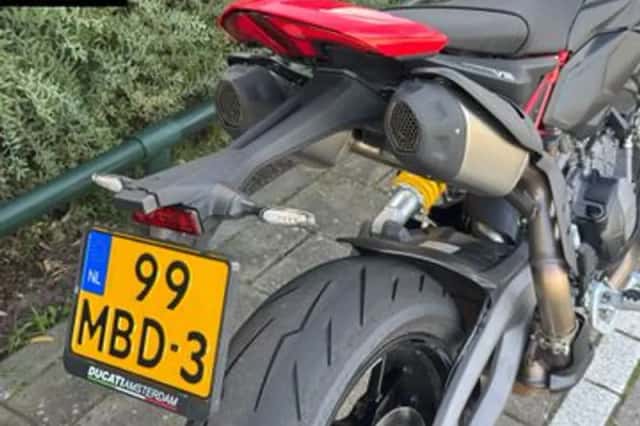 Ducati Hypermotard V2 (2026) thumbnail 5