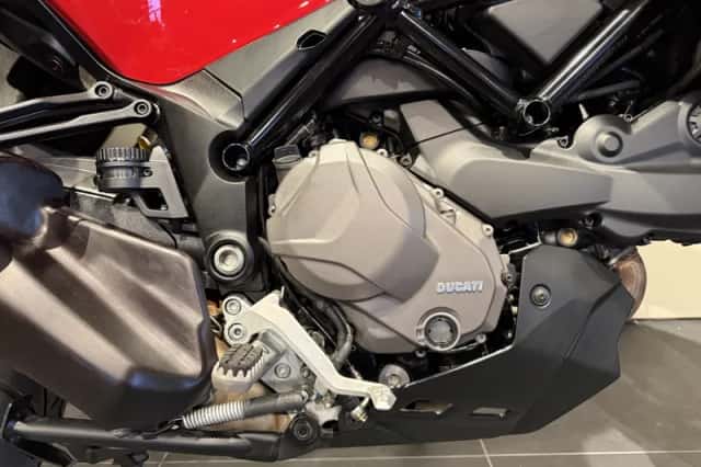 Ducati Multistrada V2 S (2022) thumbnail 4