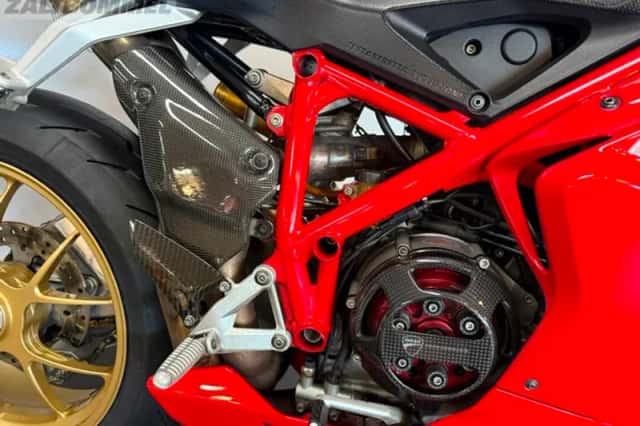 Ducati 1098 S (2008) thumbnail 4