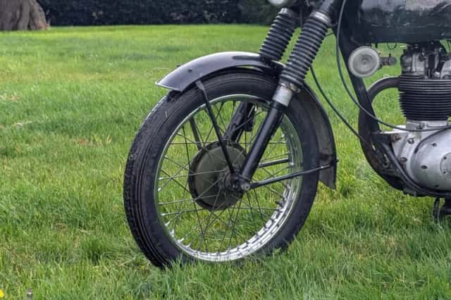 BSA BSA 350cc B40 year with danisch papers runs good (1970) thumbnail 4