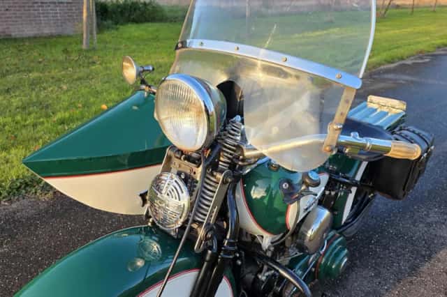 Harley-Davidson WLA 750cc with sidecar in fully restored comdition (1942) thumbnail 6