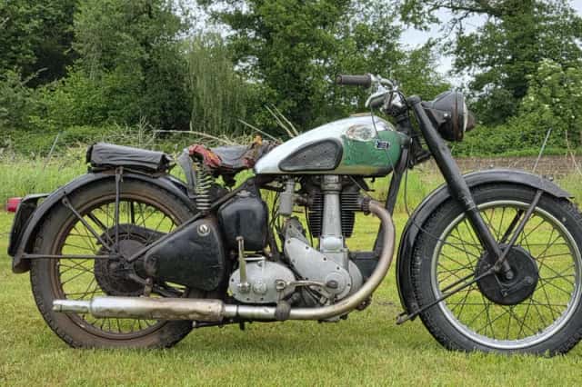 BSA BSA B31 great patina project (1945) thumbnail 1