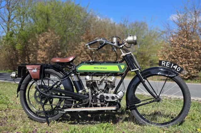 Royal Enfield 140 3 hp 423 2 cilinder ioe (1913) thumbnail 1
