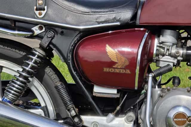 Honda CB 400 A (1980) thumbnail 3