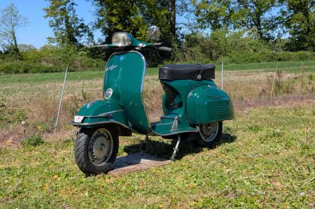 Vespa 125cc Sprint (1968) thumbnail 4