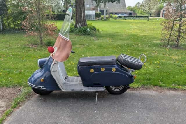 Heinkel 103A2 scooter with original dutch registration (2026) thumbnail 6