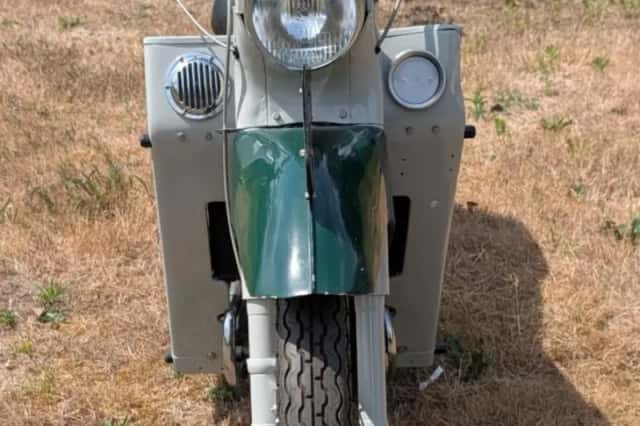 Velocette LE200 watercooled boxer (1959) thumbnail 6