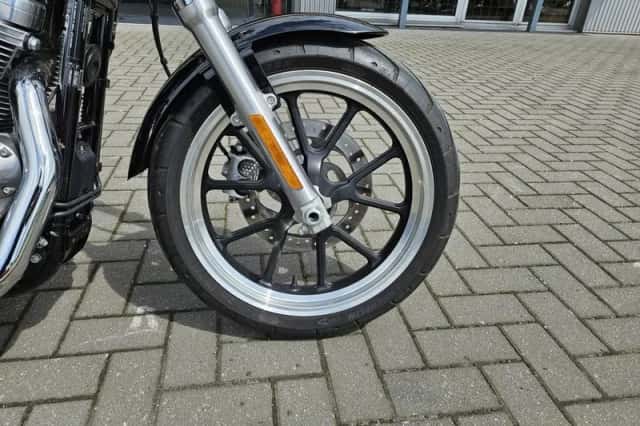 Harley-Davidson SuperLow (2015) thumbnail 6