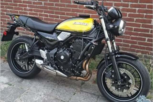 Kawasaki Z 650 RS (2026) thumbnail 2