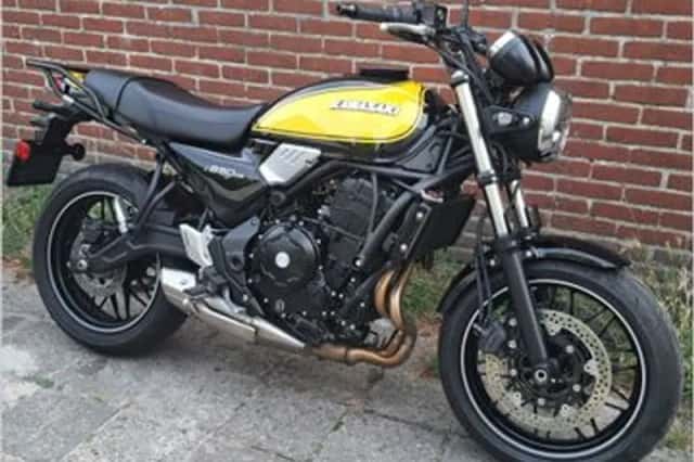 Kawasaki Z 650 RS (2026) thumbnail 2