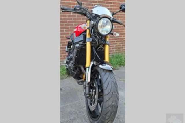 Yamaha XSR900 (2016) thumbnail 1