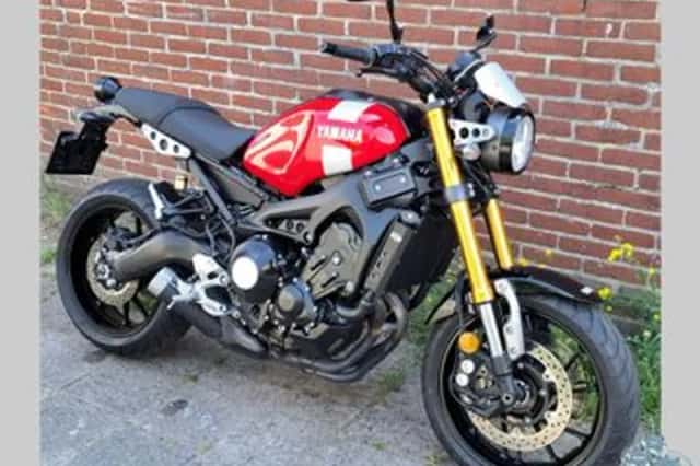 Yamaha XSR900 (2016) thumbnail 2