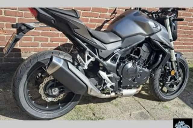 Honda CB 750 Hornet (2023) thumbnail 4