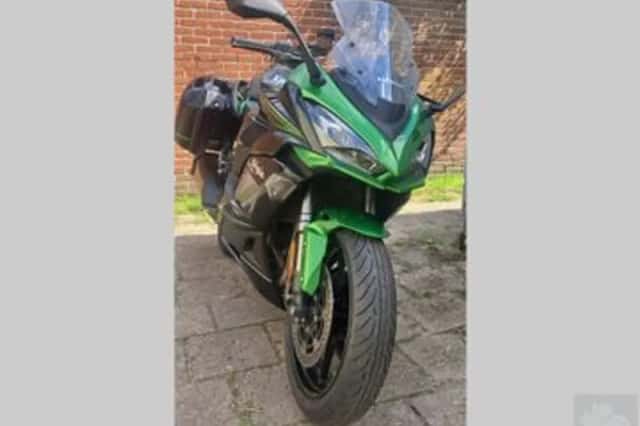 Kawasaki Ninja 1000SX (2021) thumbnail 1