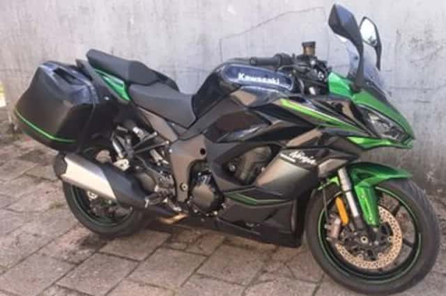 Kawasaki Ninja 1000SX (2021) thumbnail 2