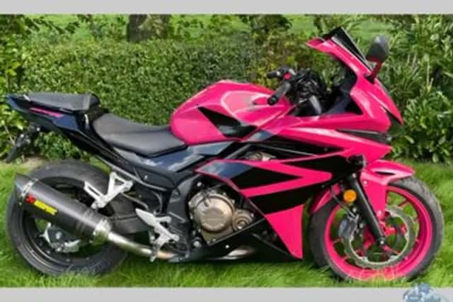 Honda CBR500R (2017) thumbnail 5