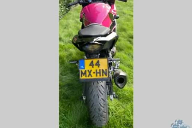 Honda CBR500R (2017) thumbnail 6