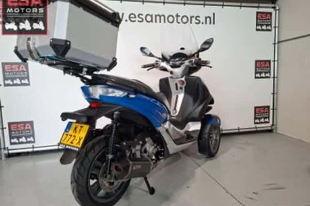 Piaggio MP3300 LT Yourban (2011) thumbnail 6