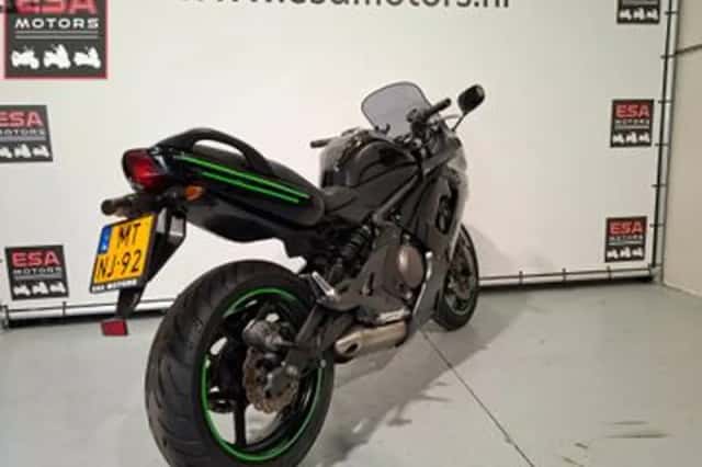 Kawasaki Er-6f (2008) thumbnail 6