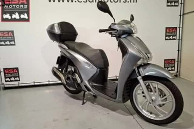 Honda SH 125I (2016) thumbnail 4