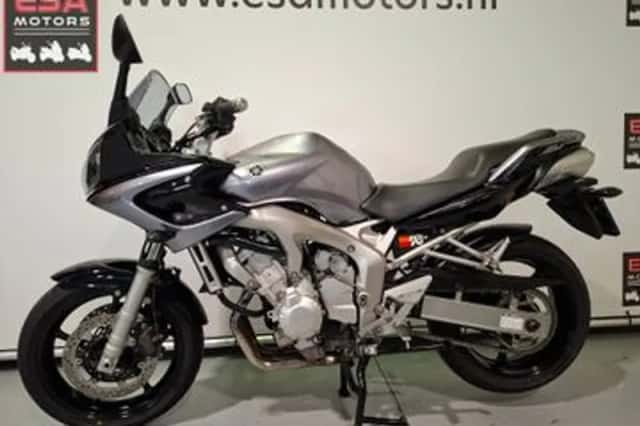 Yamaha FZ 6S Fazer (2006) thumbnail 1