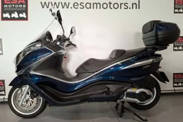 Piaggio X10 500 (2013) thumbnail 1