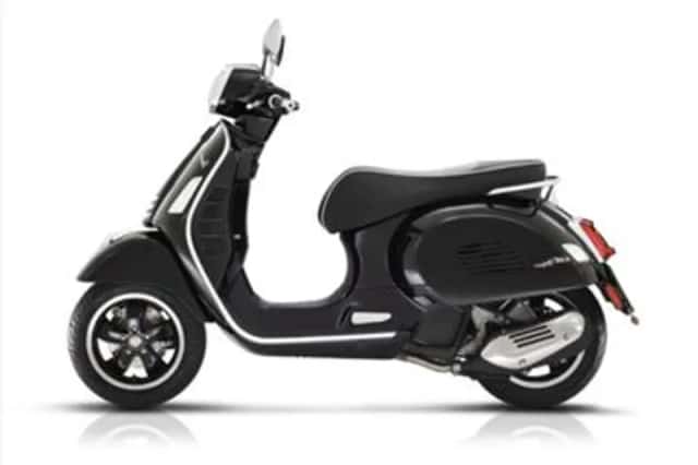 Vespa GTS 125 (2022) thumbnail 3