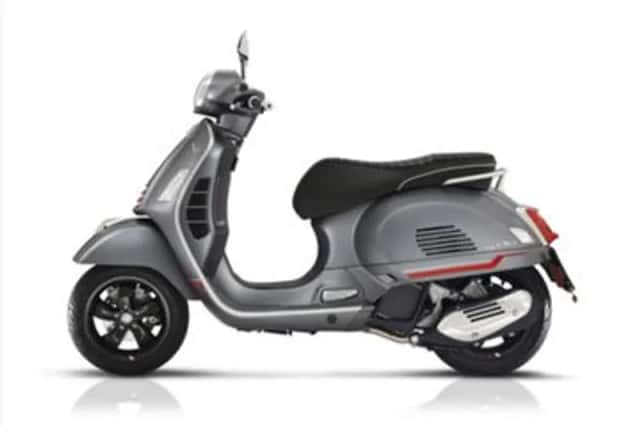 Vespa GTS Supersport 125 (2022) thumbnail 3