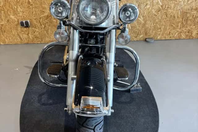 Harley-Davidson Heritage Classic 88 (2001) thumbnail 3