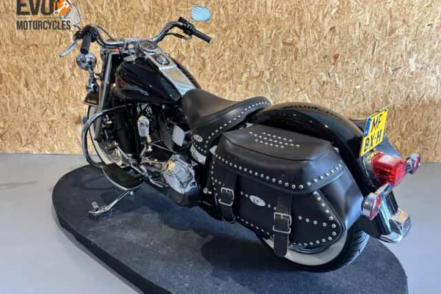 Harley-Davidson Heritage Classic 88 (2001) thumbnail 6