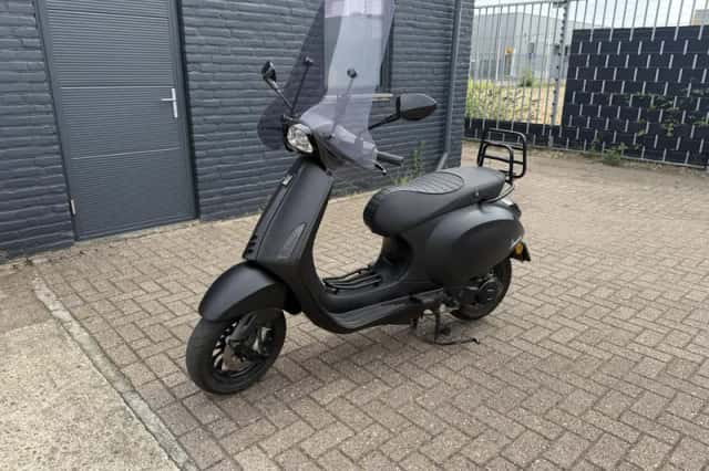 Vespa Sprint (2018) thumbnail 1