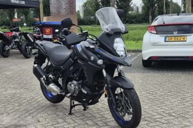 Suzuki V-Strom 650 (2023) thumbnail 3