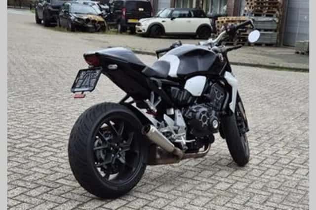 Honda CB1000R (2019) thumbnail 3