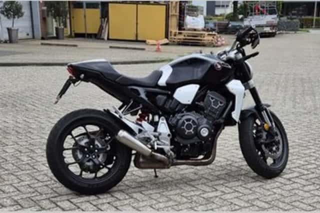 Honda CB1000R (2019) thumbnail 4