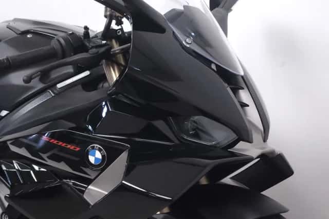 BMW S 1000 RR (2026) thumbnail 4