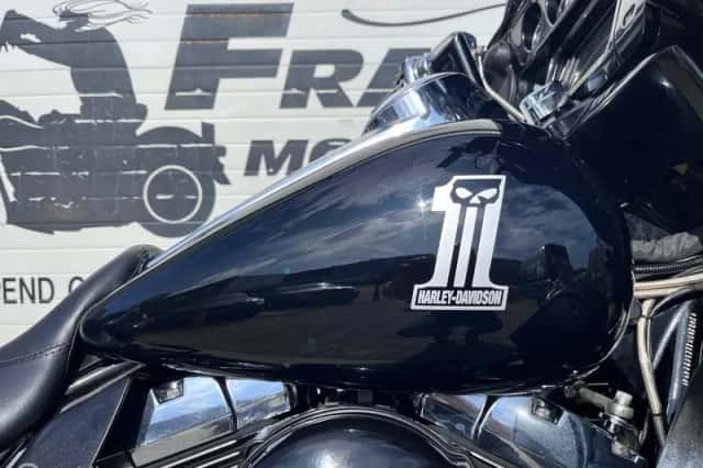 Harley-Davidson Street Glide 103 (2014) thumbnail 3