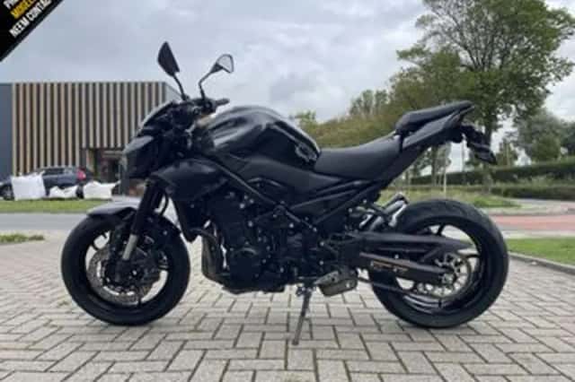 Kawasaki Z900 (2026) thumbnail 4