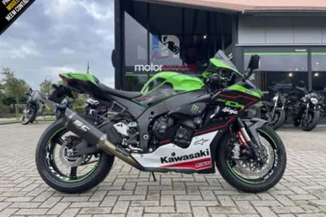 Kawasaki Ninja (2022) thumbnail 1