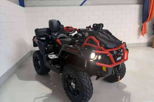 Can-Am Outlander XMR 1000 (2016) thumbnail 1
